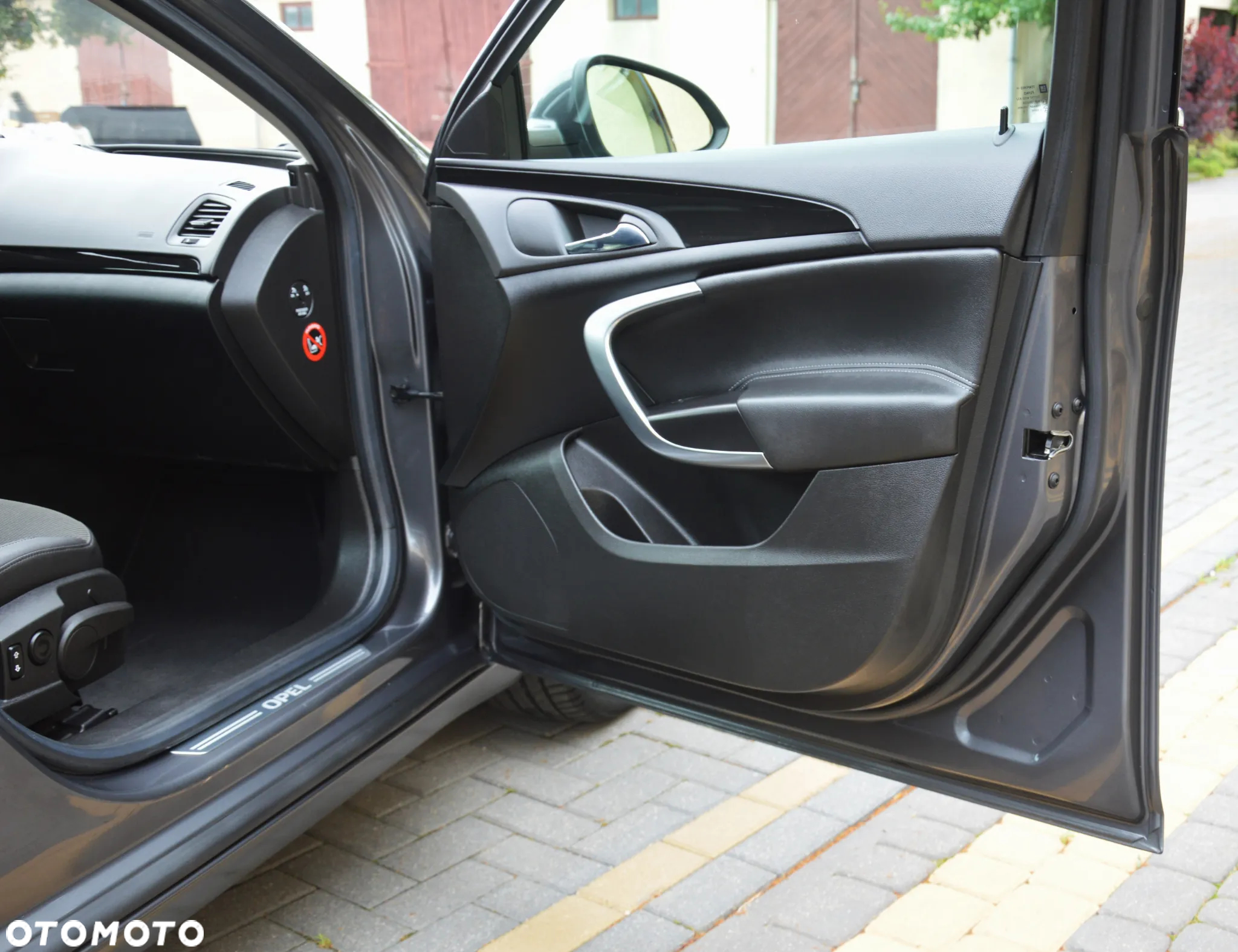 Opel Insignia 1.8 Cosmo - 33