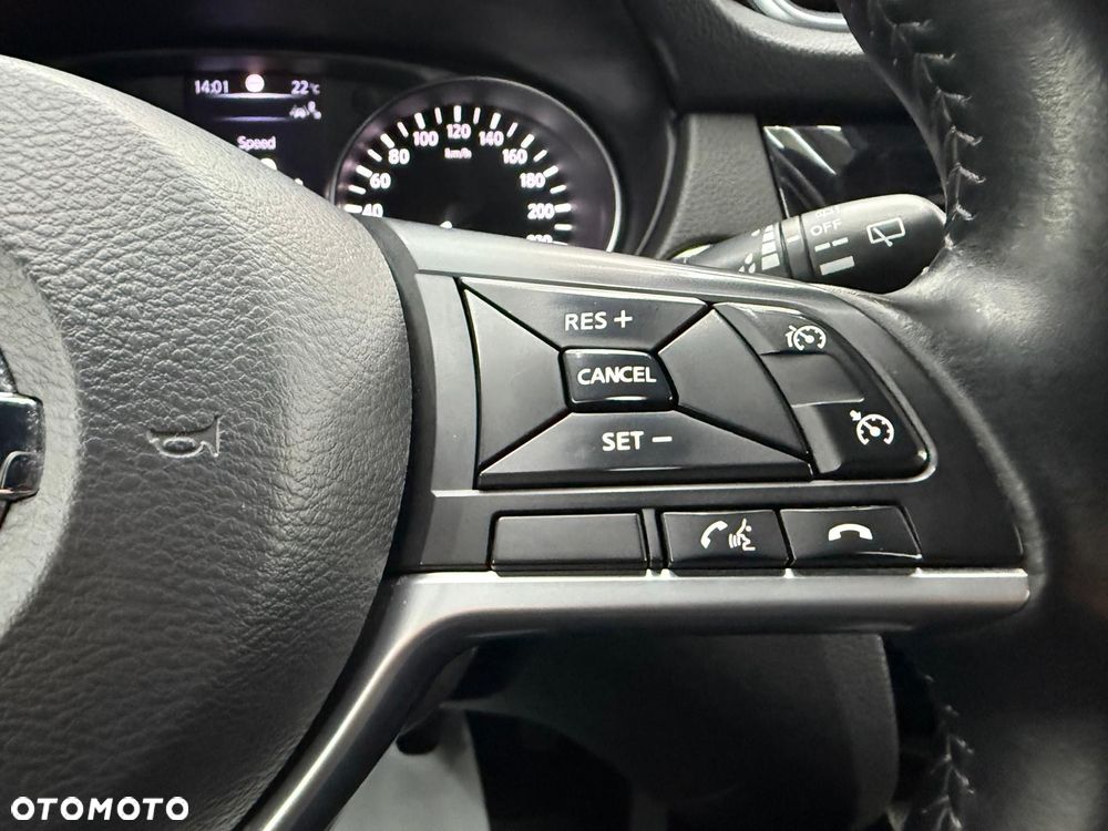 Nissan Qashqai 1.5 dCi Tekna EU6 - 17