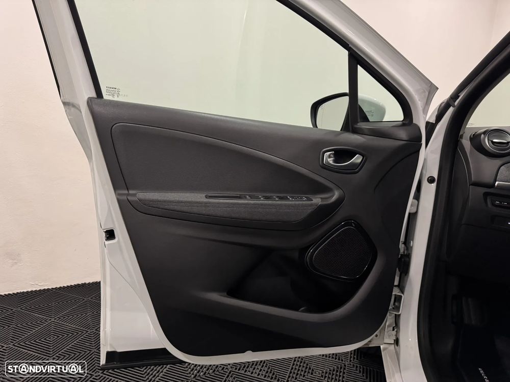 Renault Zoe (c/ Bateria) Intens 50 - 46