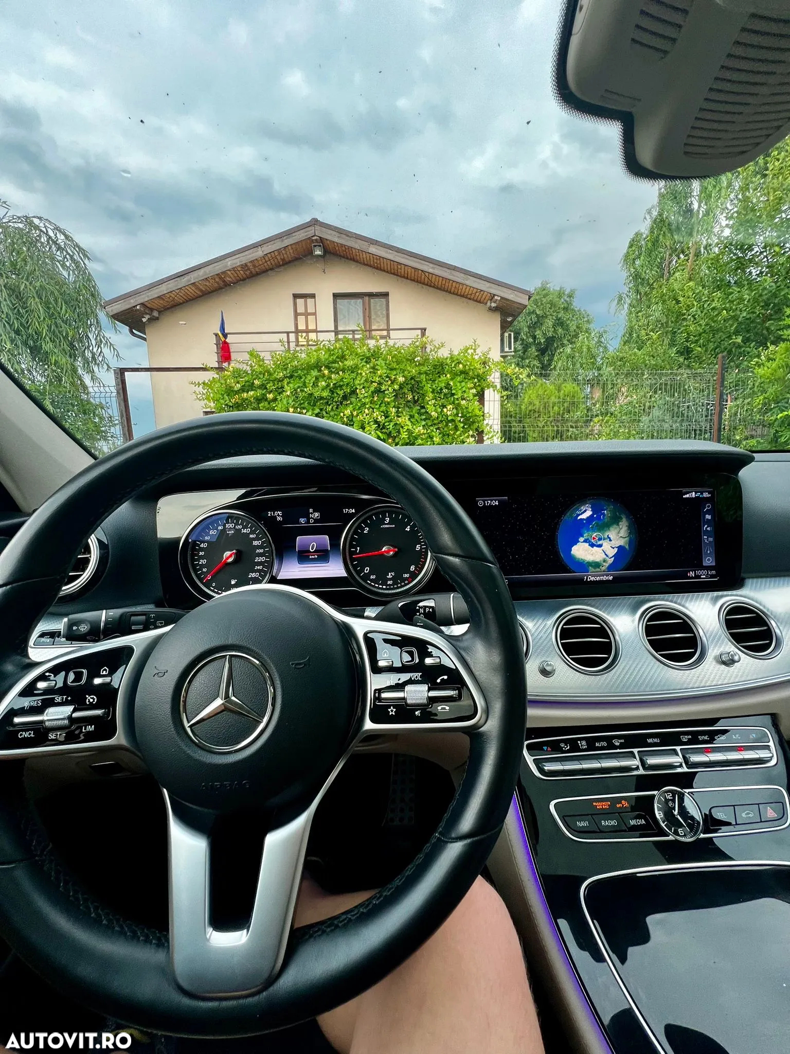 Mercedes-Benz E 220 d All-Terrain 4MATIC Aut. - 18