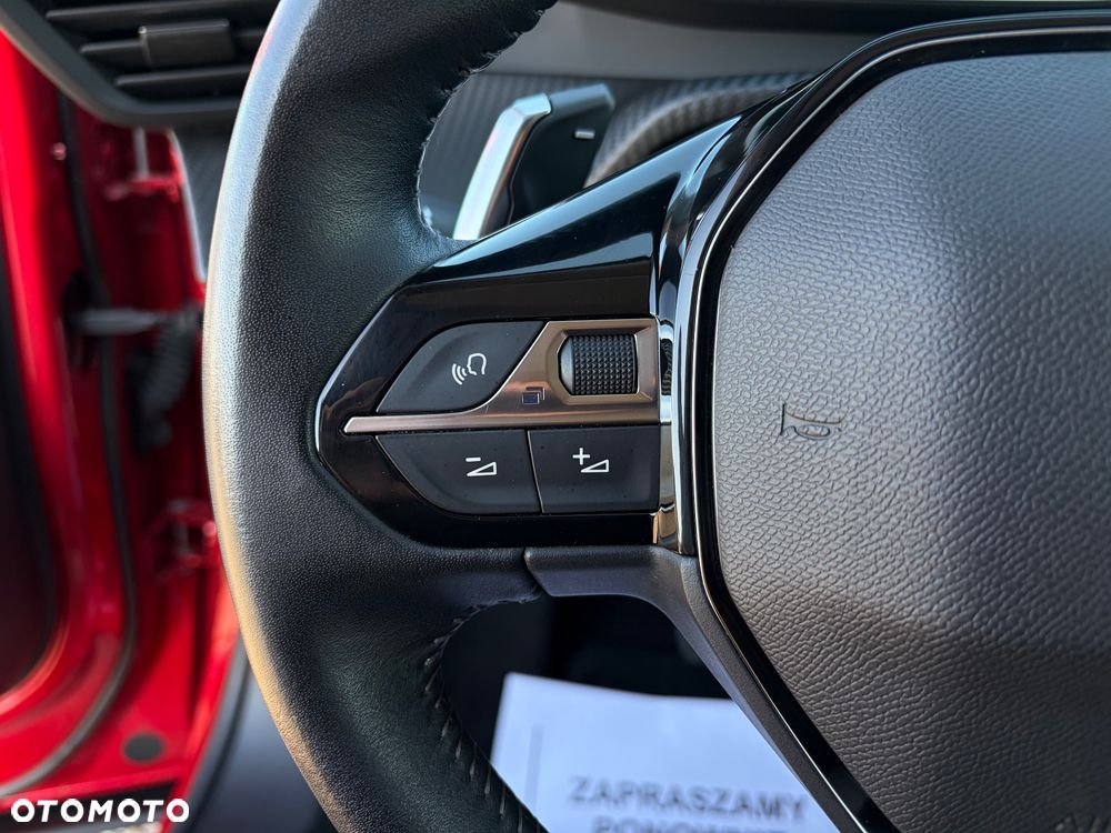 Peugeot 2008 PureTech 130 EAT8 Allure - 8