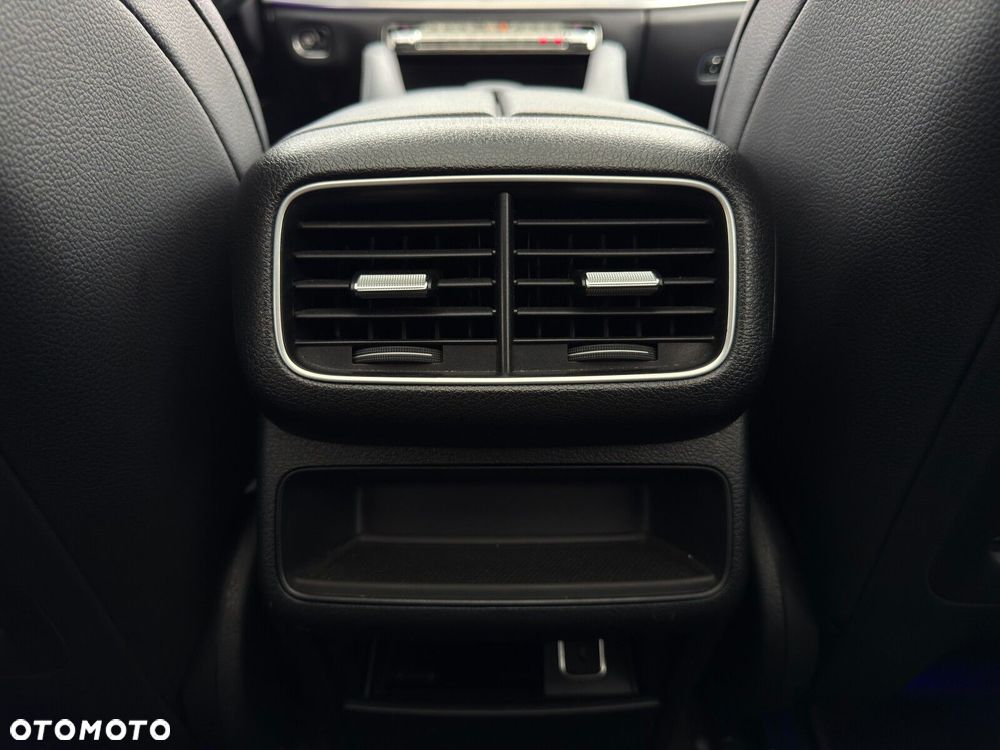 Mercedes-Benz GLE 300 d 4-Matic Premium Plus - 33