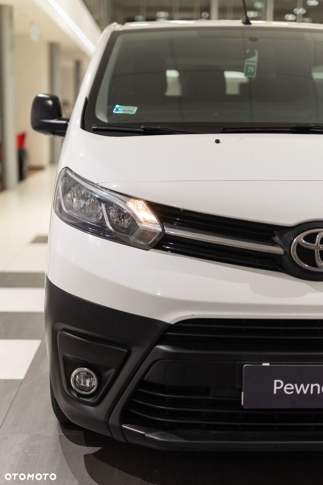 Toyota Proace Verso - 13