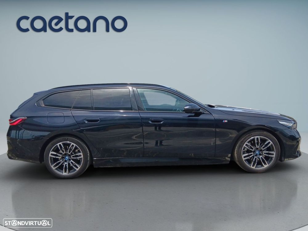 BMW 530 e Pack Desportivo M — fotografia 9