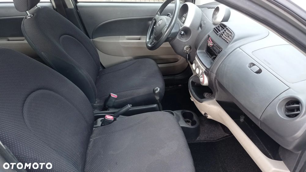 Daihatsu Sirion 1.3 - 34