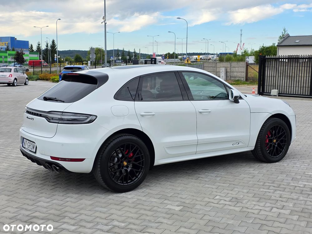 Porsche Macan GTS - 27