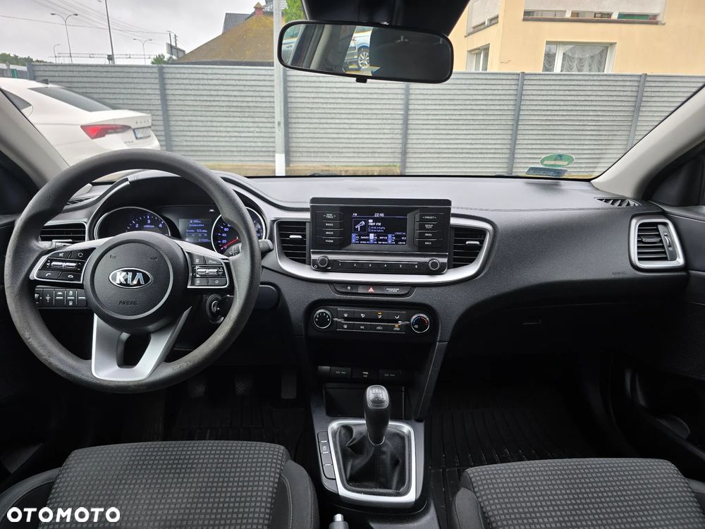 Kia Ceed 1.6 CRDi SCR S - 16