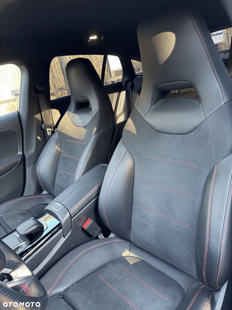 Mercedes-Benz CLA 220 d 4-Matic AMG Line 8G-DCT - 6