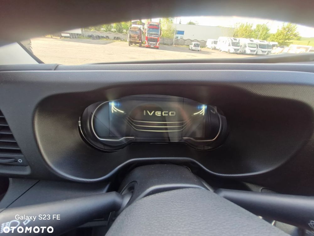 Iveco 35s16 - 23