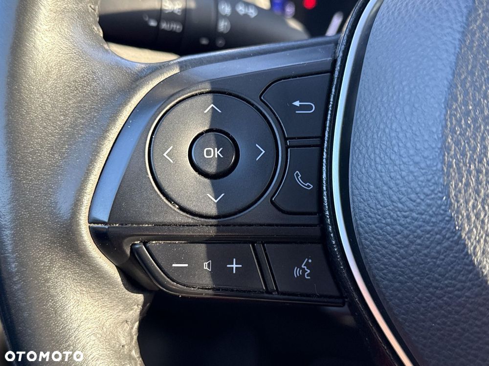 Toyota Corolla 1.8 Hybrid Comfort - 16