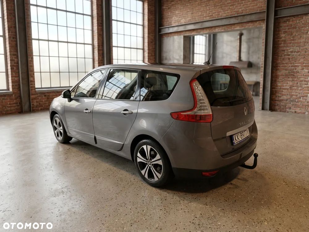Renault Grand Scenic TCe 130 Bose Edition - 6