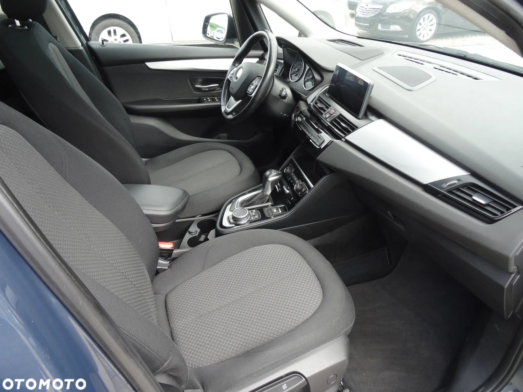 BMW Seria 2 218d Active Tourer Sport Line - 14