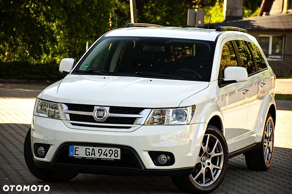 Fiat Freemont 2.4 16V VVT Automatik Lounge - 17