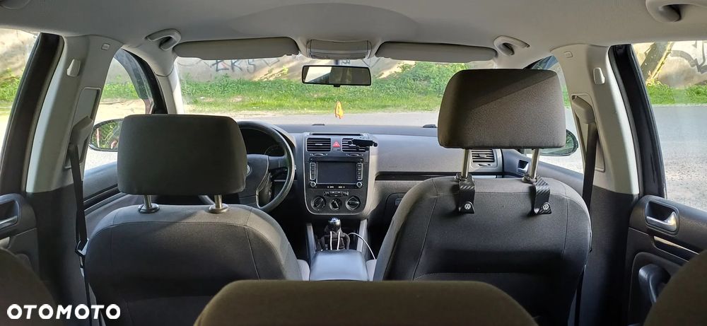 Volkswagen Golf - 12