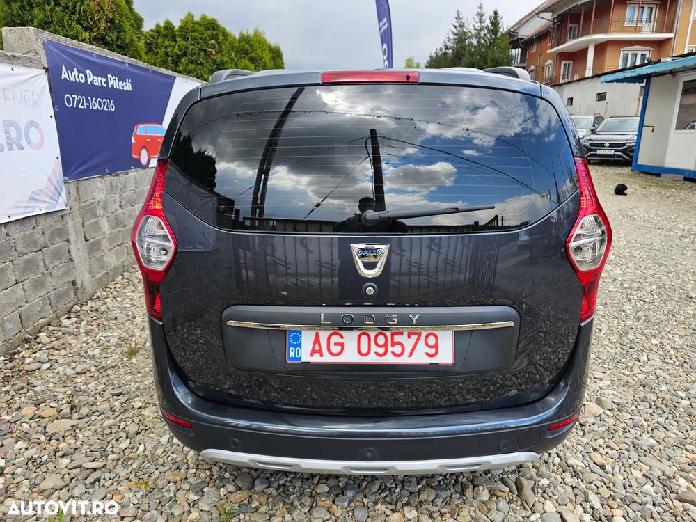 Dacia Lodgy 1.6 Stepway - 7