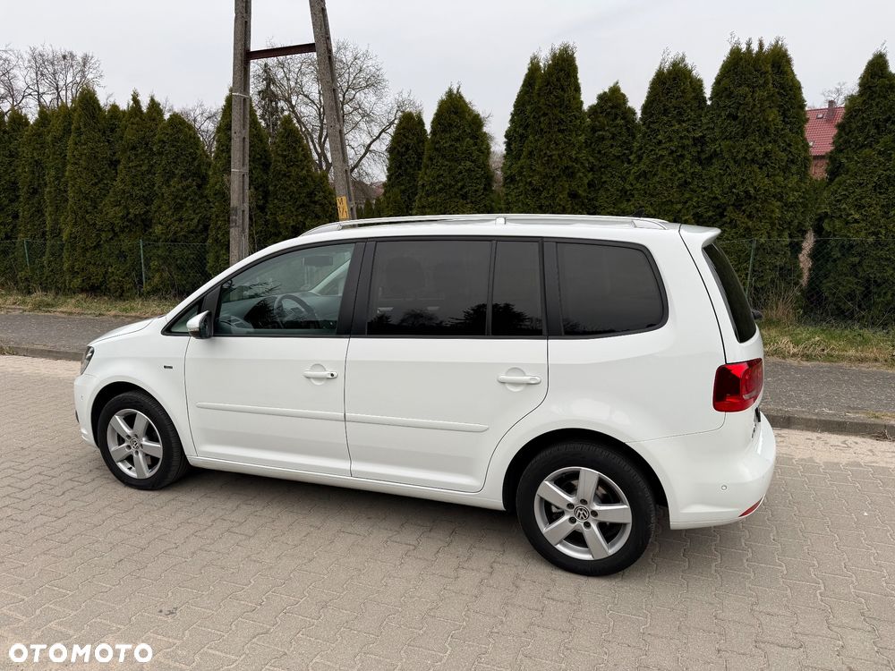 Volkswagen Touran 2.0 TDI DPF DSG Life - 3