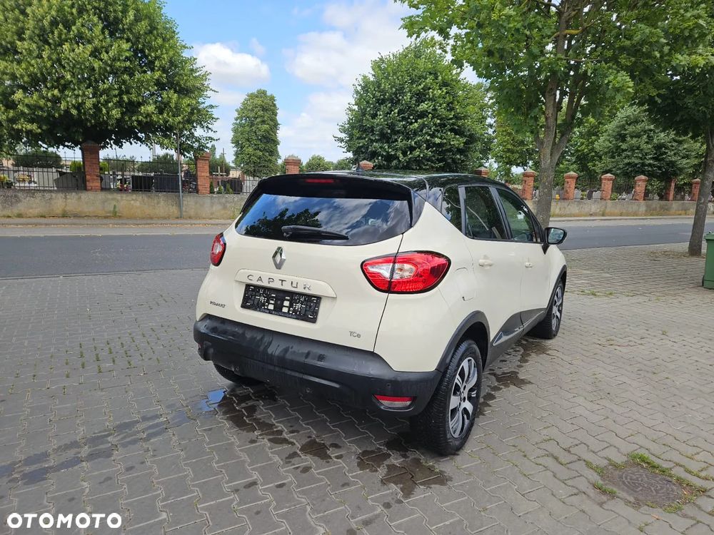 Renault Captur - 11