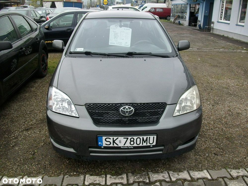 Toyota Corolla - 5