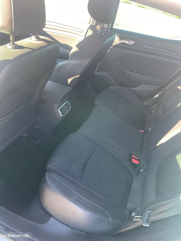 Renault Mégane 1.5 dCi Limited - 9