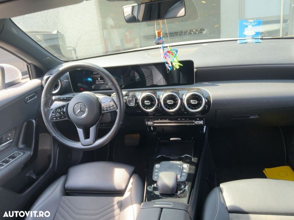 Mercedes-Benz A 180 d 7G-DCT - 5
