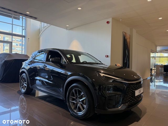 Lexus LBX 1.5 Hybrid - 2