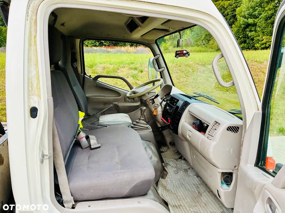 Toyota Dyna 150 - 8