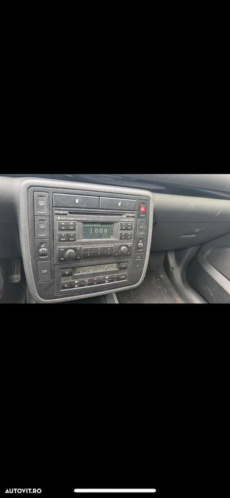 Volkswagen Sharan - 5