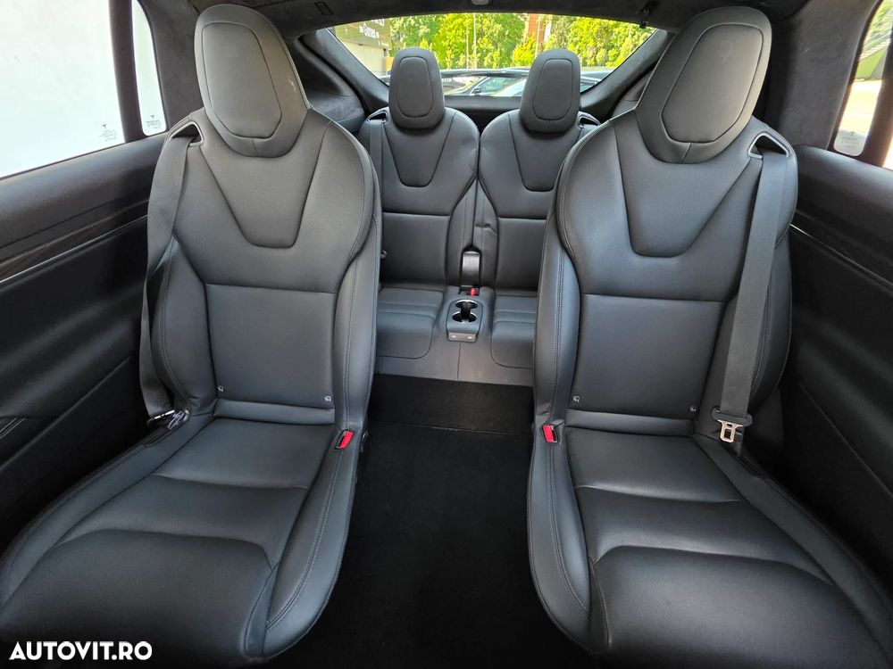 Tesla Model X Long Range - 11