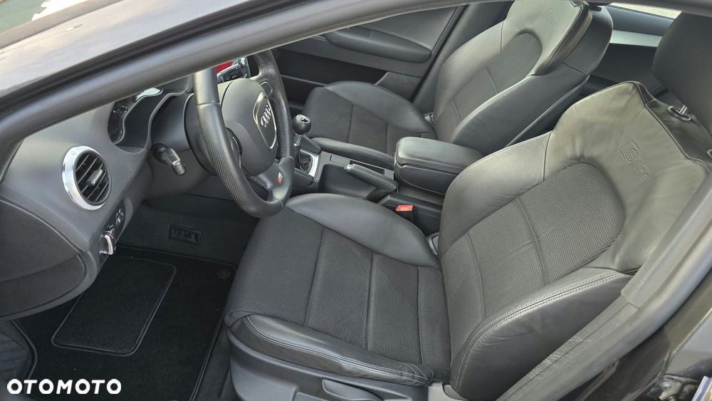 Audi A3 Sportback 1.4 TFSI S line Sportpaket - 16