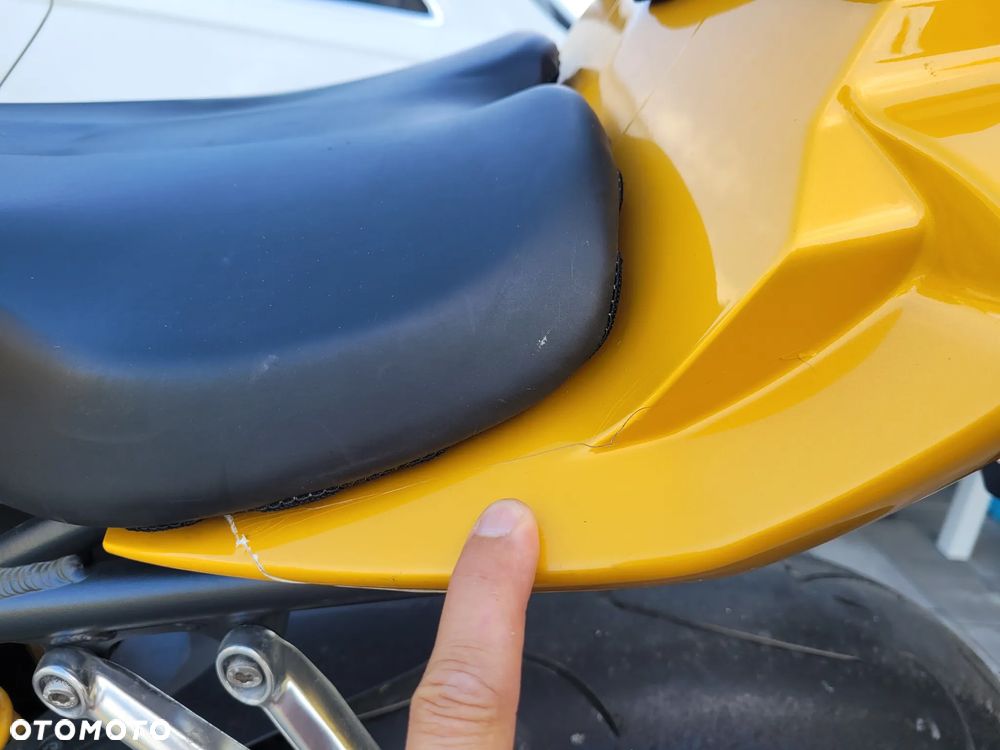 Triumph Daytona - 15