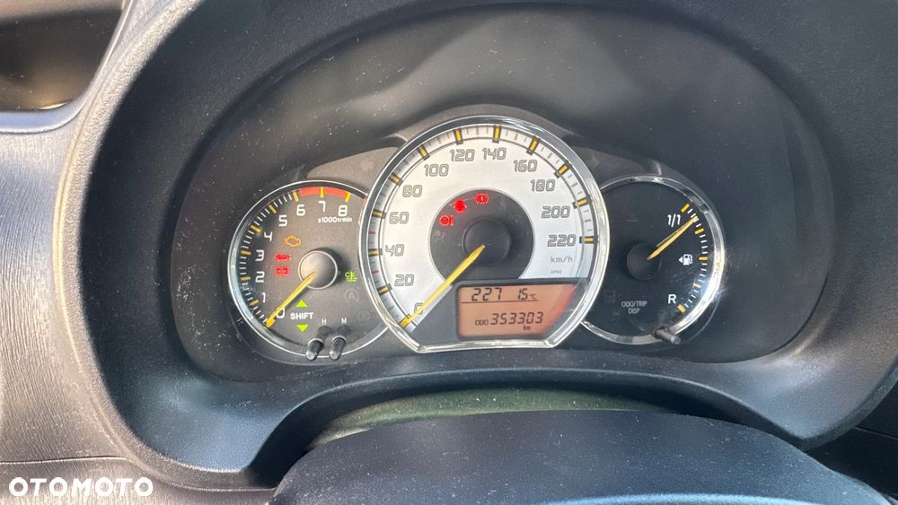 Toyota Yaris 1.33 Trend - 8