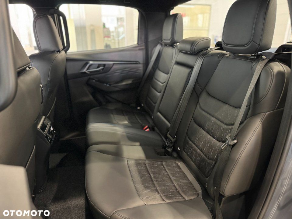 Isuzu D-Max - 10