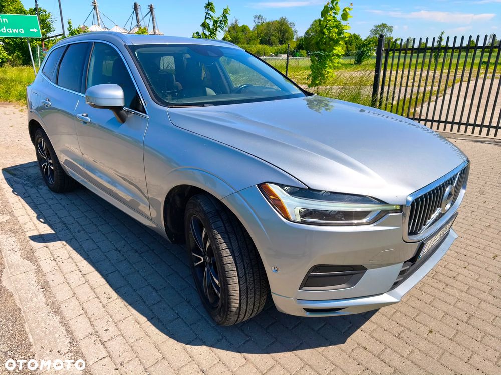 Volvo XC 60 T6 AWD Geartronic Momentum Pro - 3