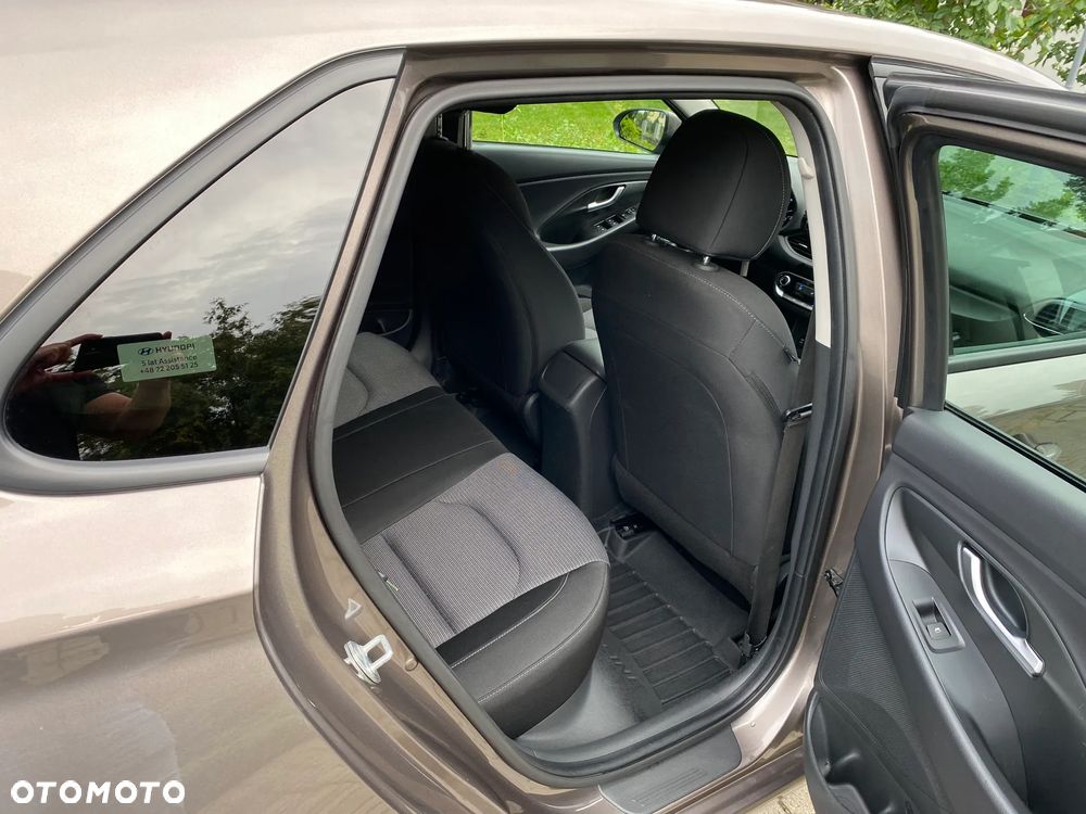 Hyundai i30 1.0 T-GDI Classic + - 15