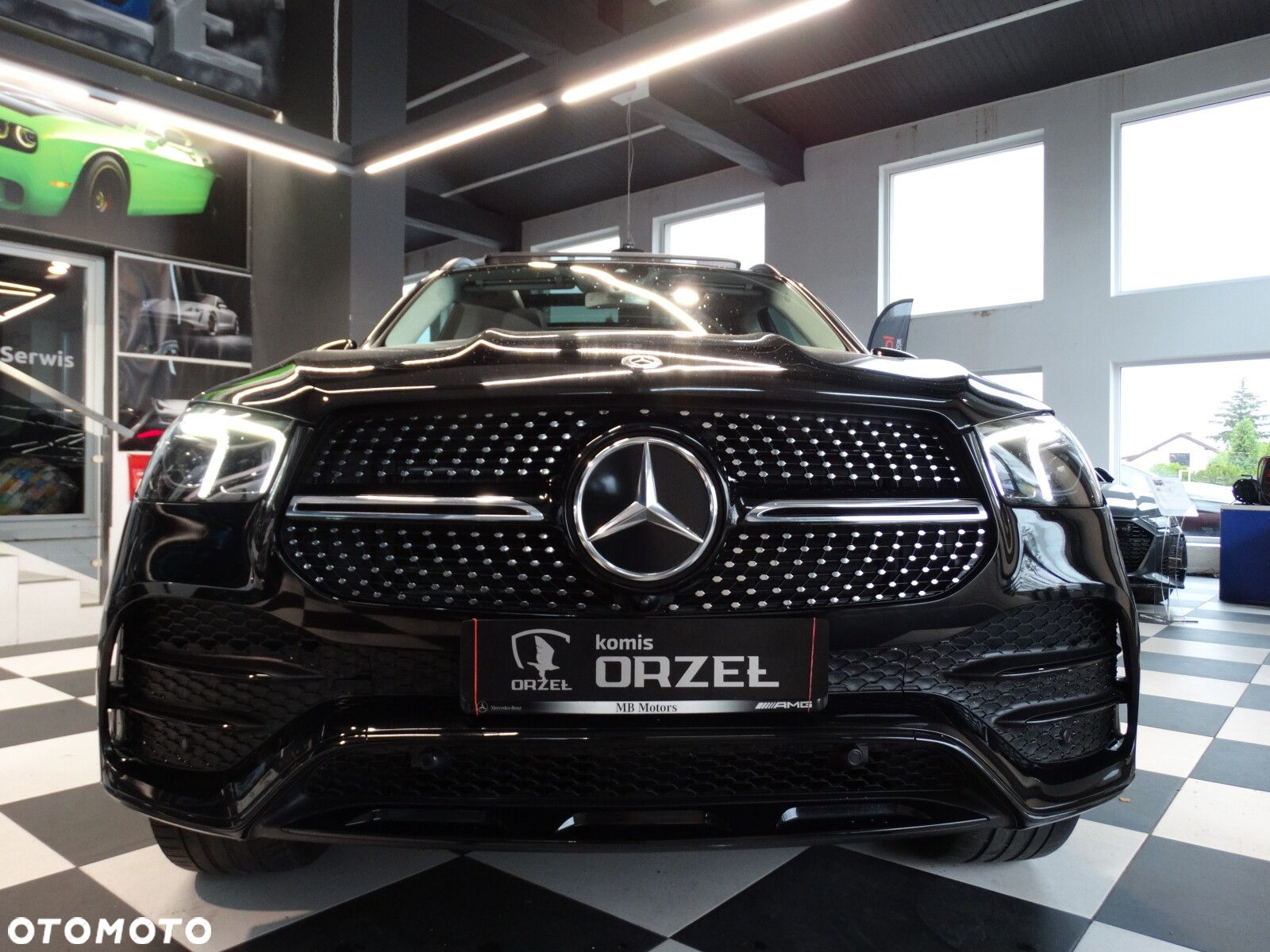 Mercedes-Benz GLE - 12
