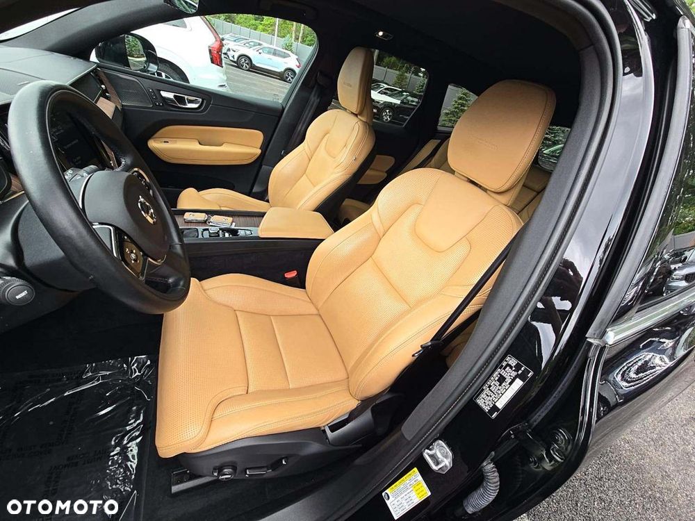 Volvo XC 60 T6 AWD Inscription - 8