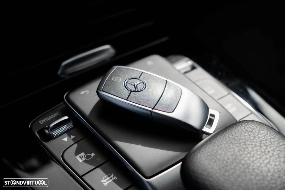 Mercedes-Benz A 250 e 8G-DCT Edition AMG Line - 16