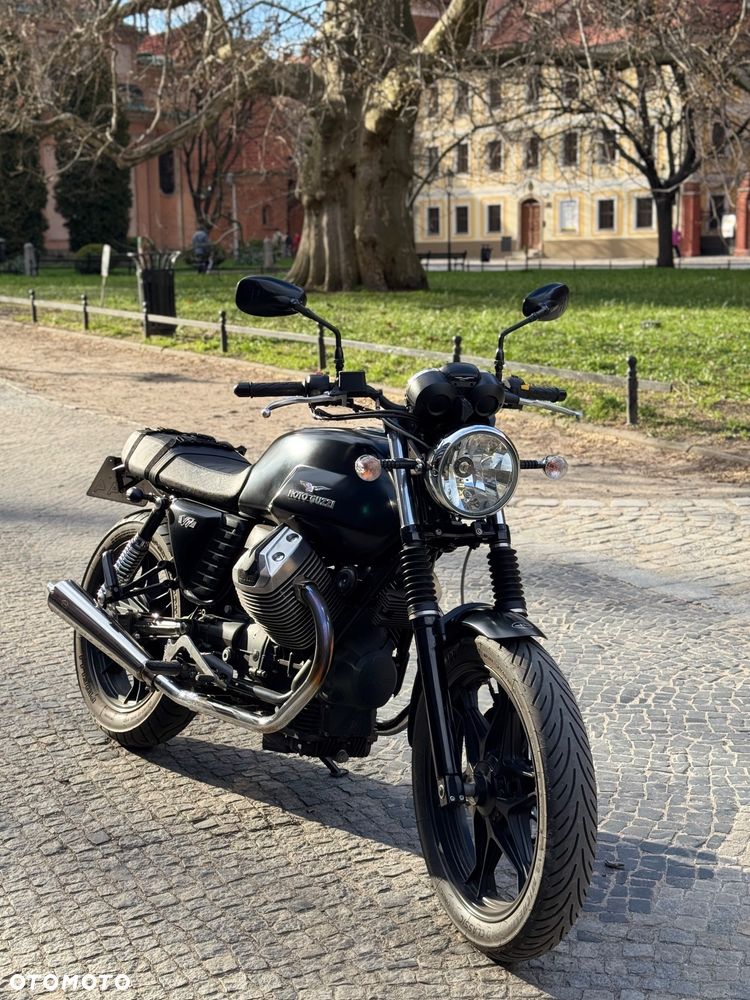 Moto Guzzi V7 - 7