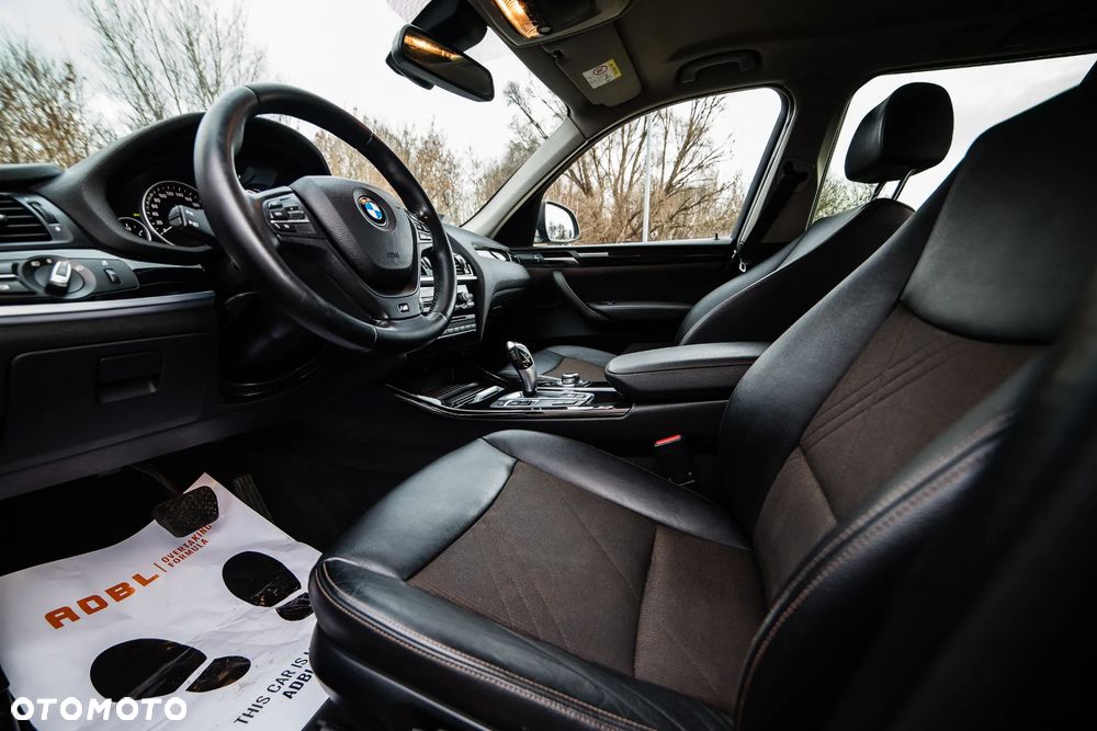 BMW X3 xDrive20i xLine - 30