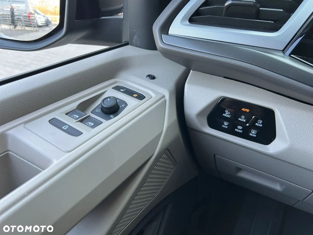 Volkswagen California - 27
