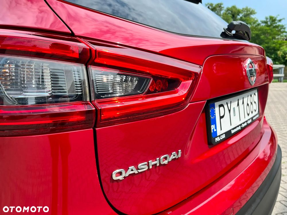 Nissan Qashqai 1.6 DIG-T N-Connecta - 34