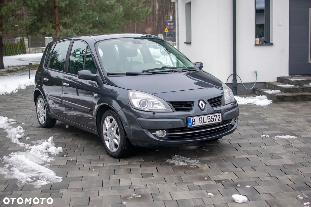 Renault Scenic - 9