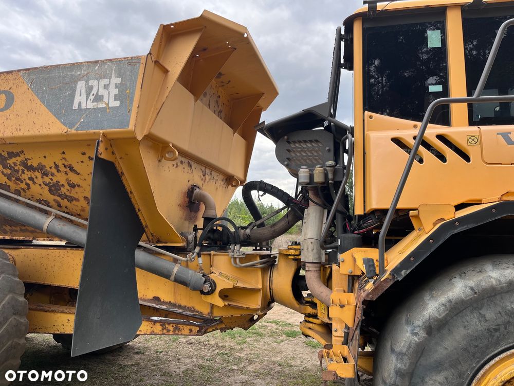 Volvo A25E - 19