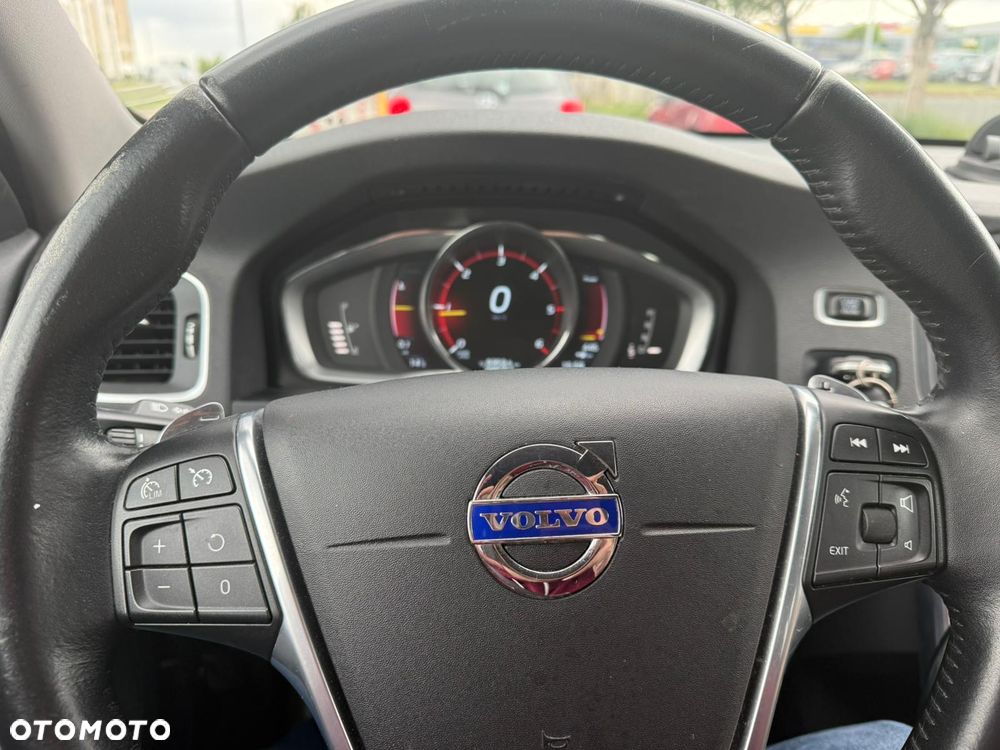 Volvo V60 D3 Drive-E Summum - 5