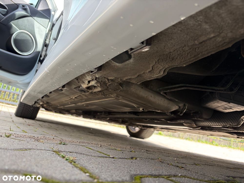 Renault Clio 1.6 16V 130 GT - 27