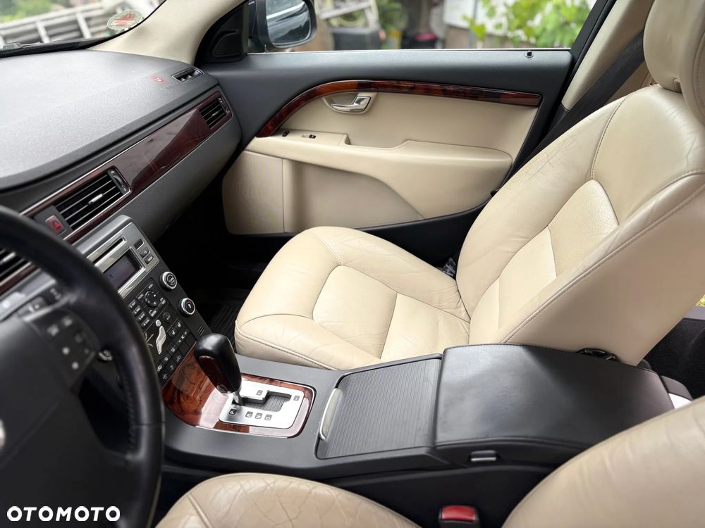 Volvo S80 - 16
