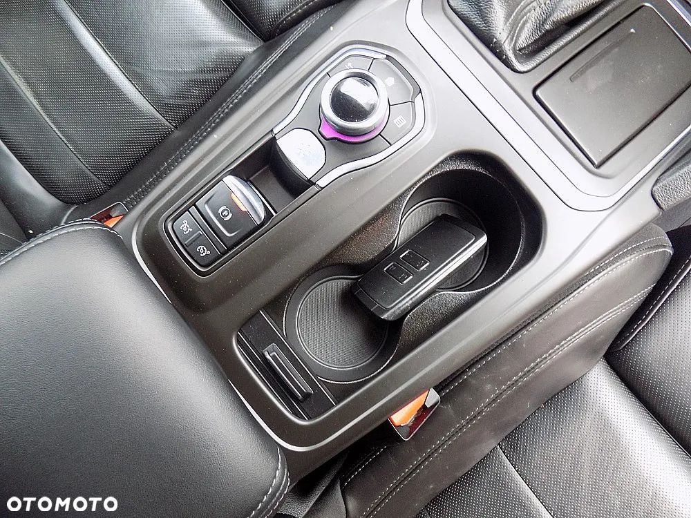 Renault Talisman Grandtour ENERGY TCe 200 EDC INITIALE PARIS - 22