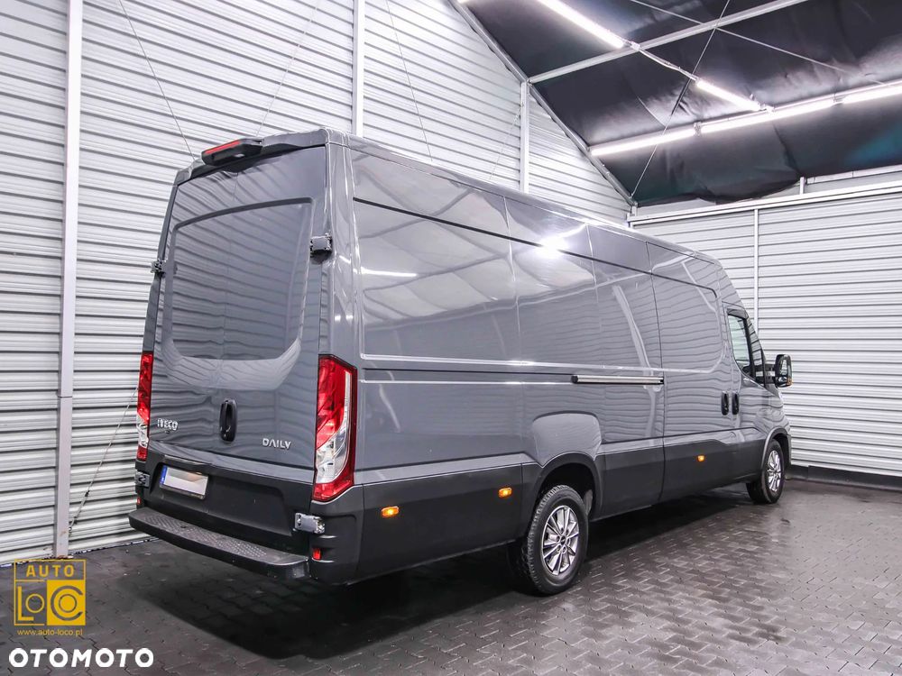 Iveco DAILY 35S18 FURGON MAX + 3,0D + AUTOMAT - 3