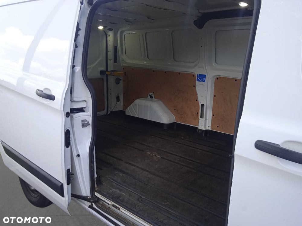 Ford Transit Custom - 28