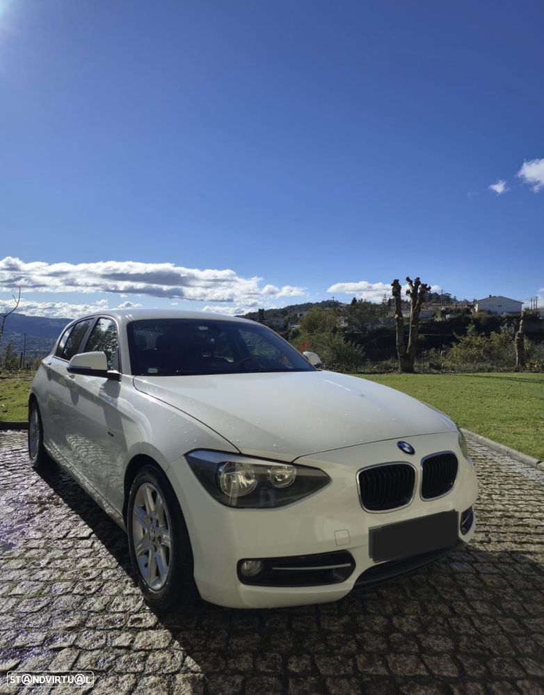 BMW 116 d EDynamics Line Sport - 2